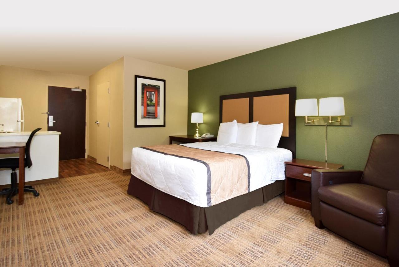 Mainstay Suites Chicago הילסייד מראה חיצוני תמונה