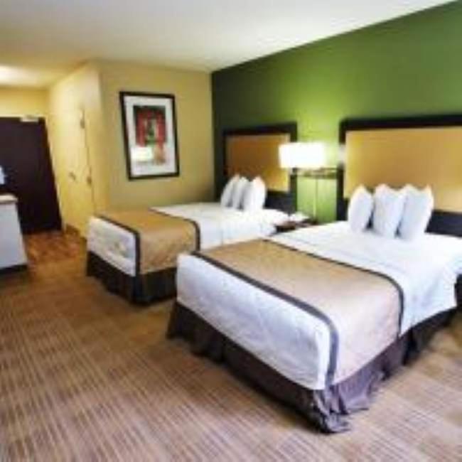 Mainstay Suites Chicago הילסייד מראה חיצוני תמונה