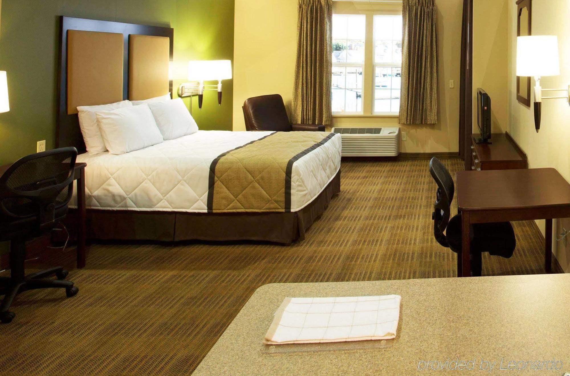 Mainstay Suites Chicago הילסייד מראה חיצוני תמונה